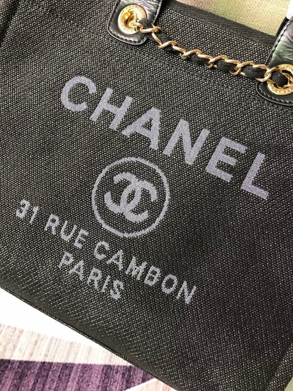 Ch**el shopping bags